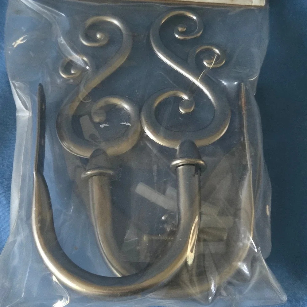 Target HOME Deluxe Metal Scroll Curtain Holdback Set Brushed Nickel 2002 Vintage